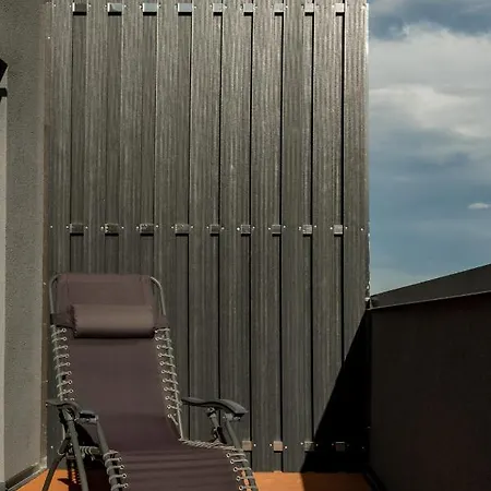 Milano With Terrace And Panoramic View Braşov